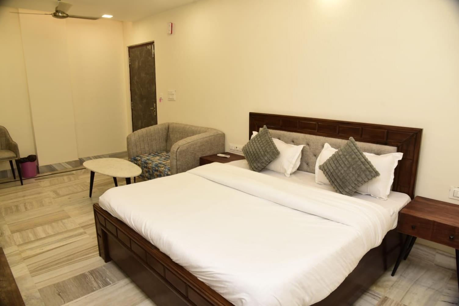 Holiday Out Hotel ジョードプル エクステリア 写真